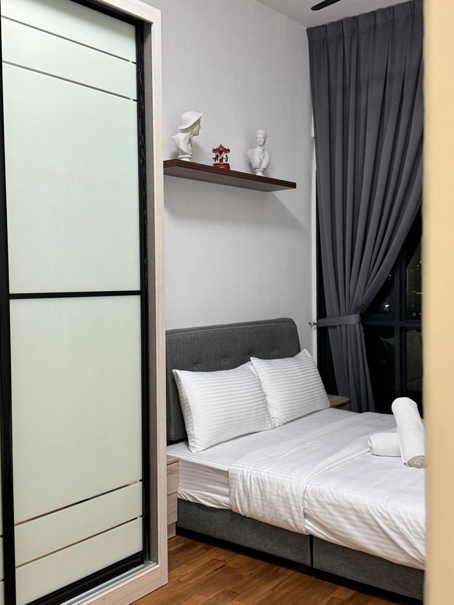 Reizz Residence By Nexus Suites Куала-Лумпур Экстерьер фото
