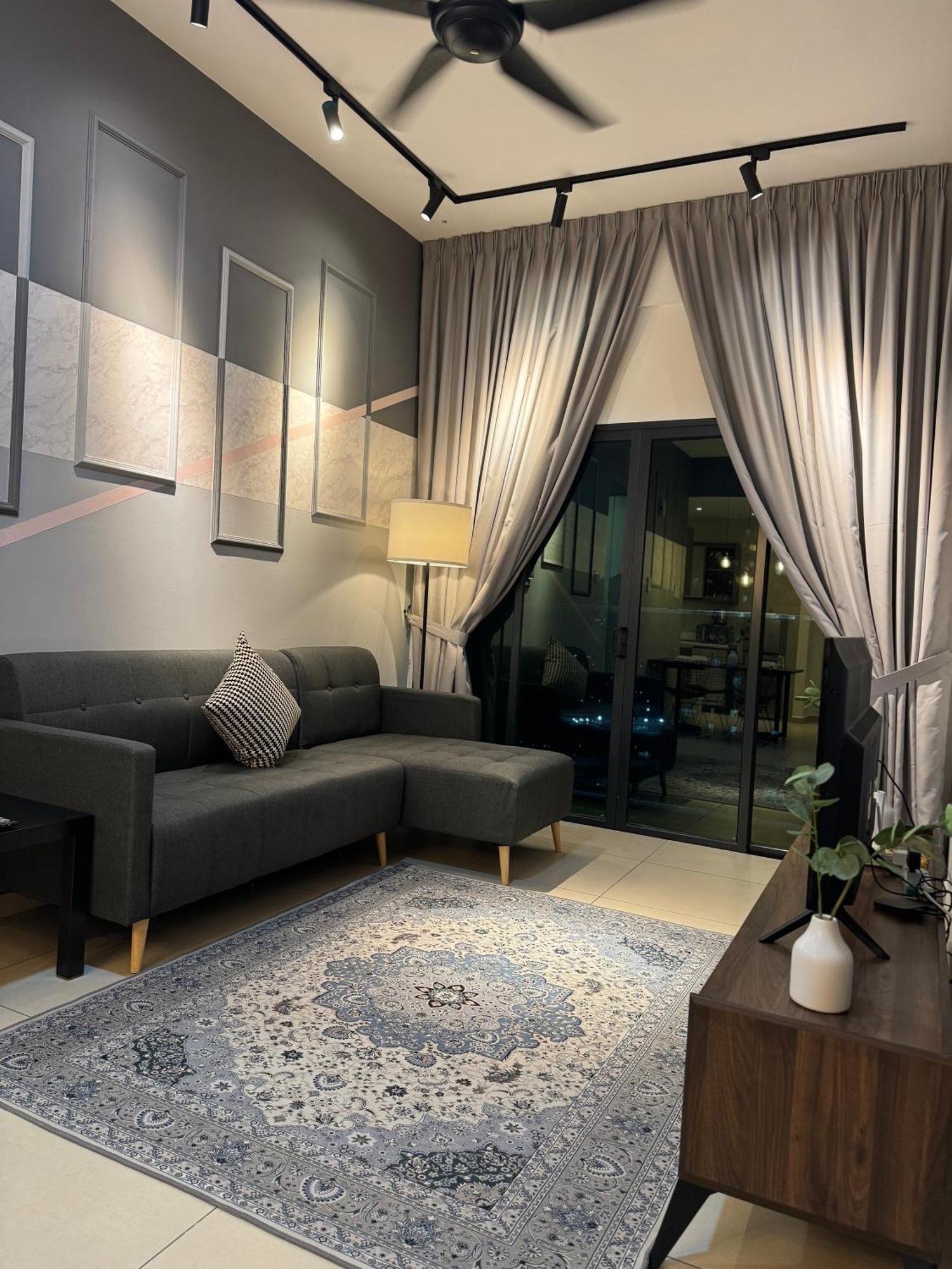Reizz Residence By Nexus Suites Куала-Лумпур Экстерьер фото